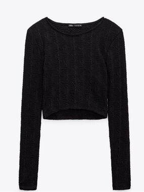 Zara Black Textured Cropped Long-Sleeve Top - Crew Neck